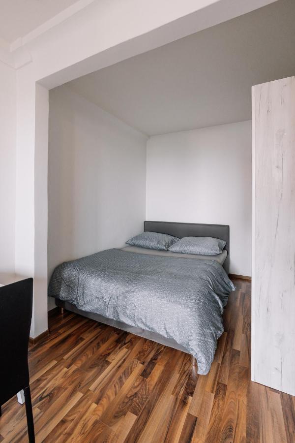 Cozy Apartment In Ruzinov براتسيلافا المظهر الخارجي الصورة