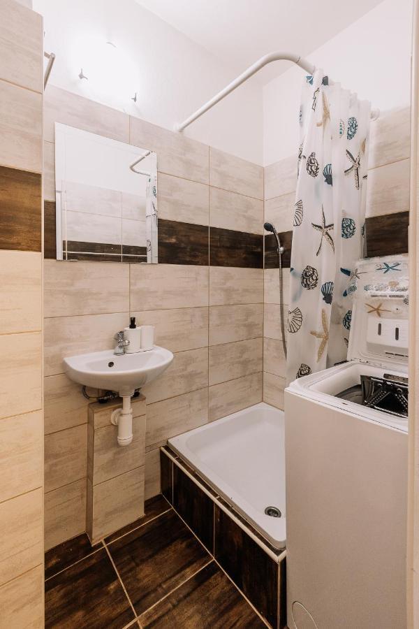 Cozy Apartment In Ruzinov براتسيلافا المظهر الخارجي الصورة